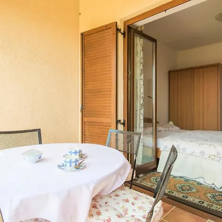 Apartamento Fuer 4 Personen 1 Kind Ca 45 M In Pula, Istrien Und Umgebung *